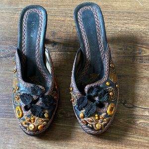 Black & Gold Kitten Heel Mules size 9